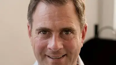 45 Year Old Manager’s Natural Grey Hair: A Case Study
